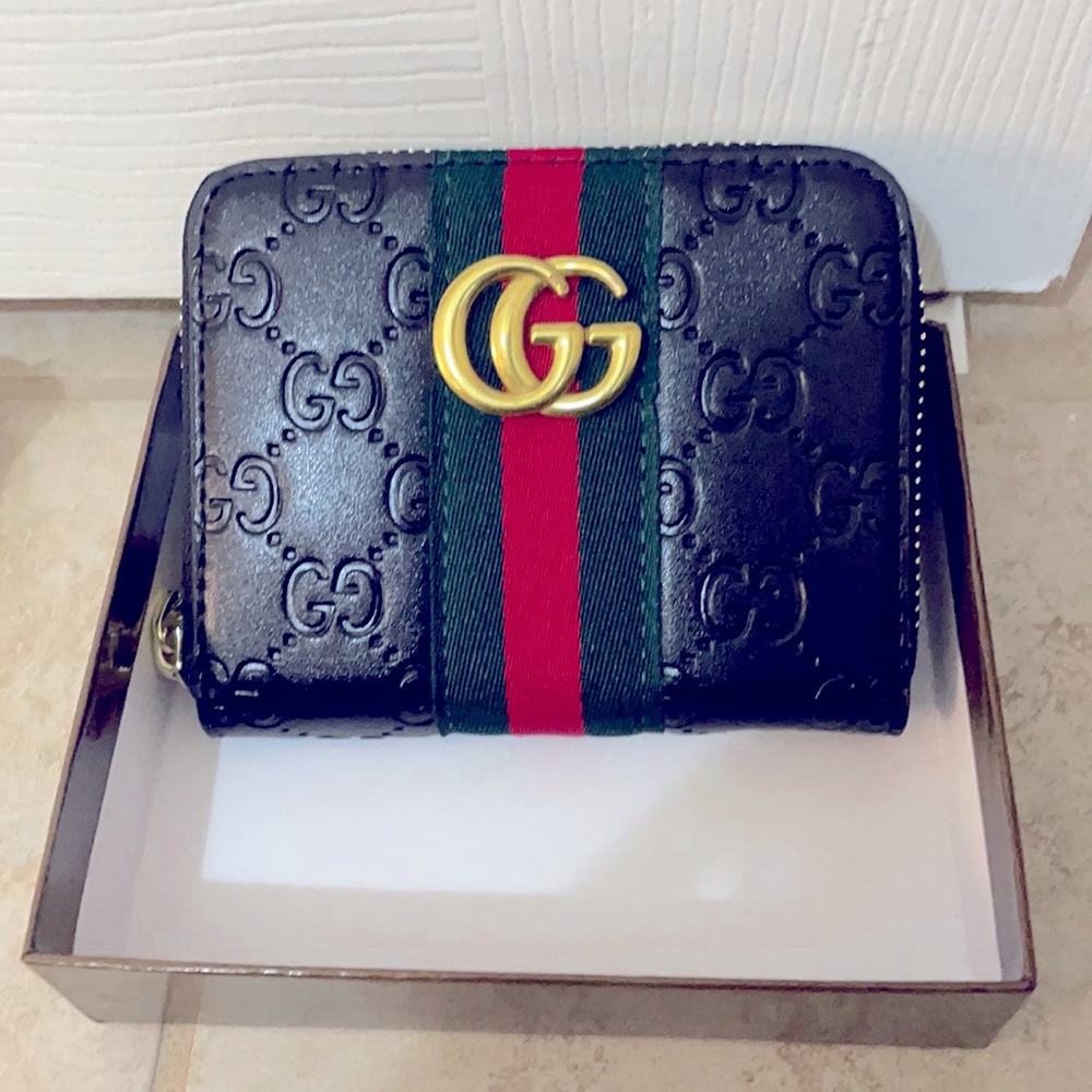 Black wallet